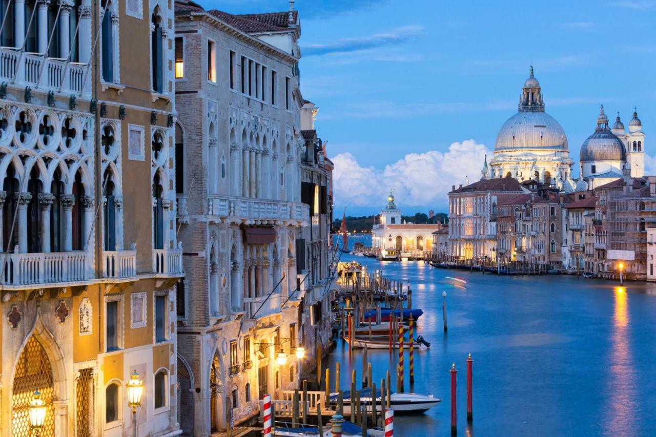 Heaven Biennale, The Elegant Appartement Venise