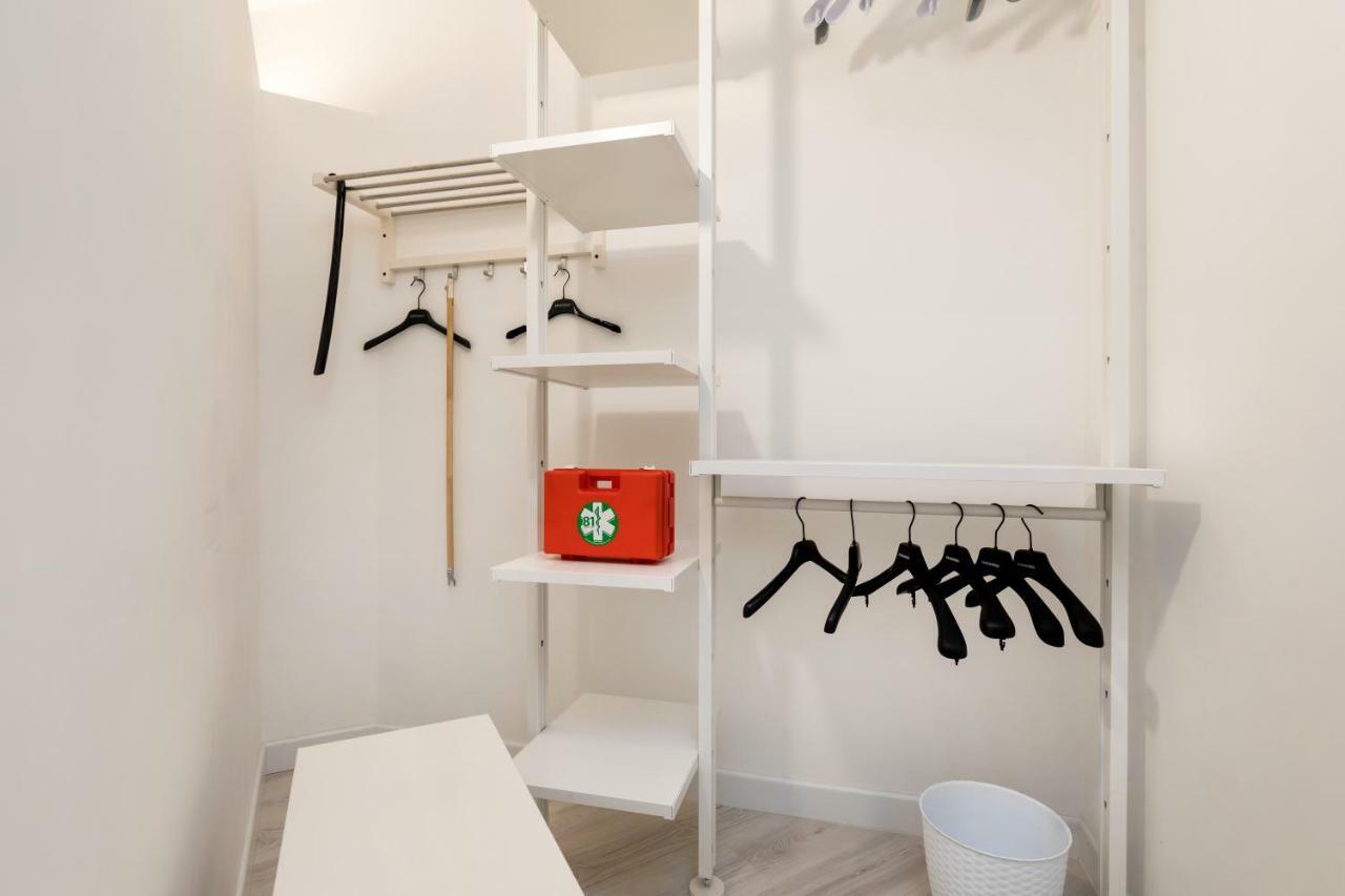 Heaven Biennale, The Elegant Appartement