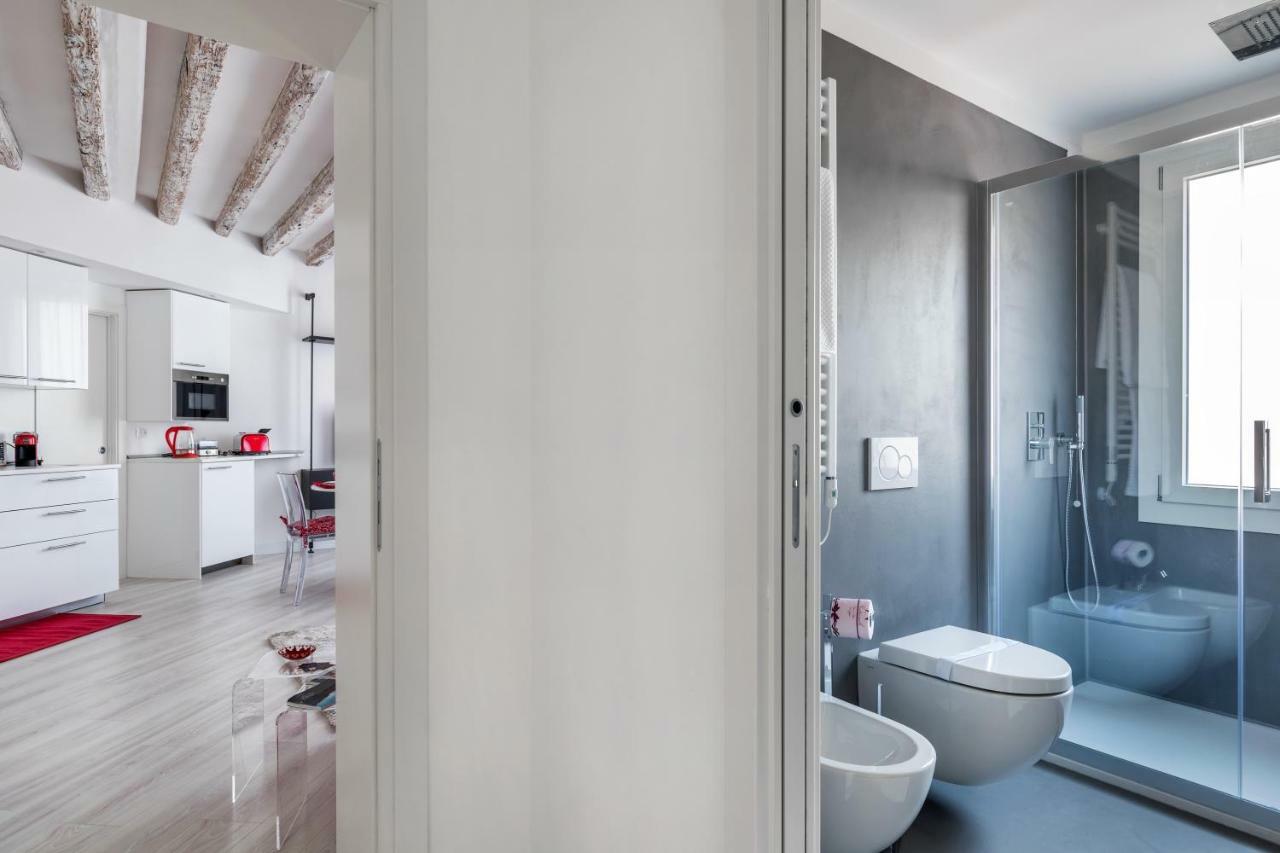 Appartement Heaven Biennale, The Elegant *